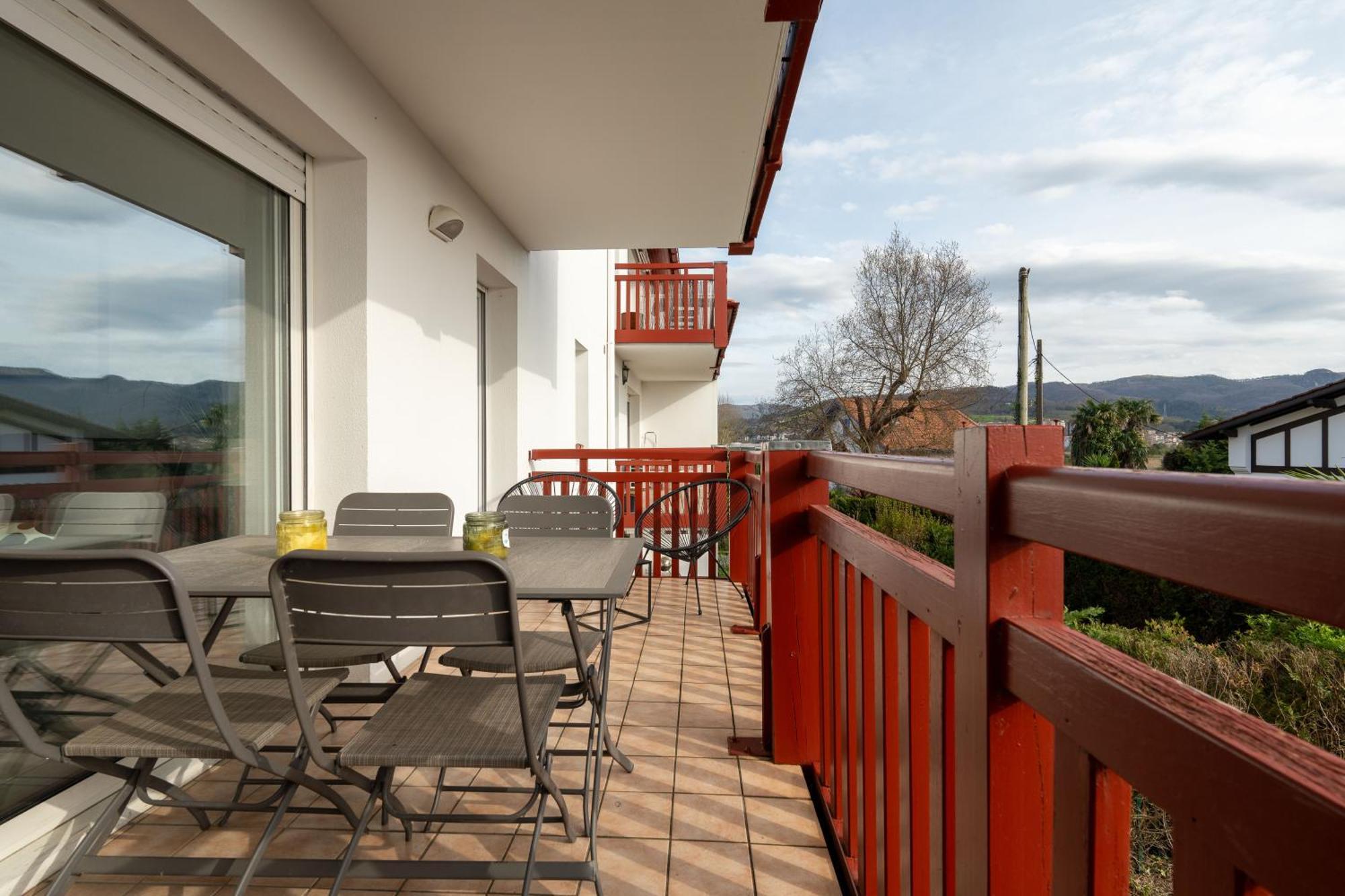 Atlantic Selection - Le Bidassoa - Avec Piscine Et Parking Hendaye Kültér fotó