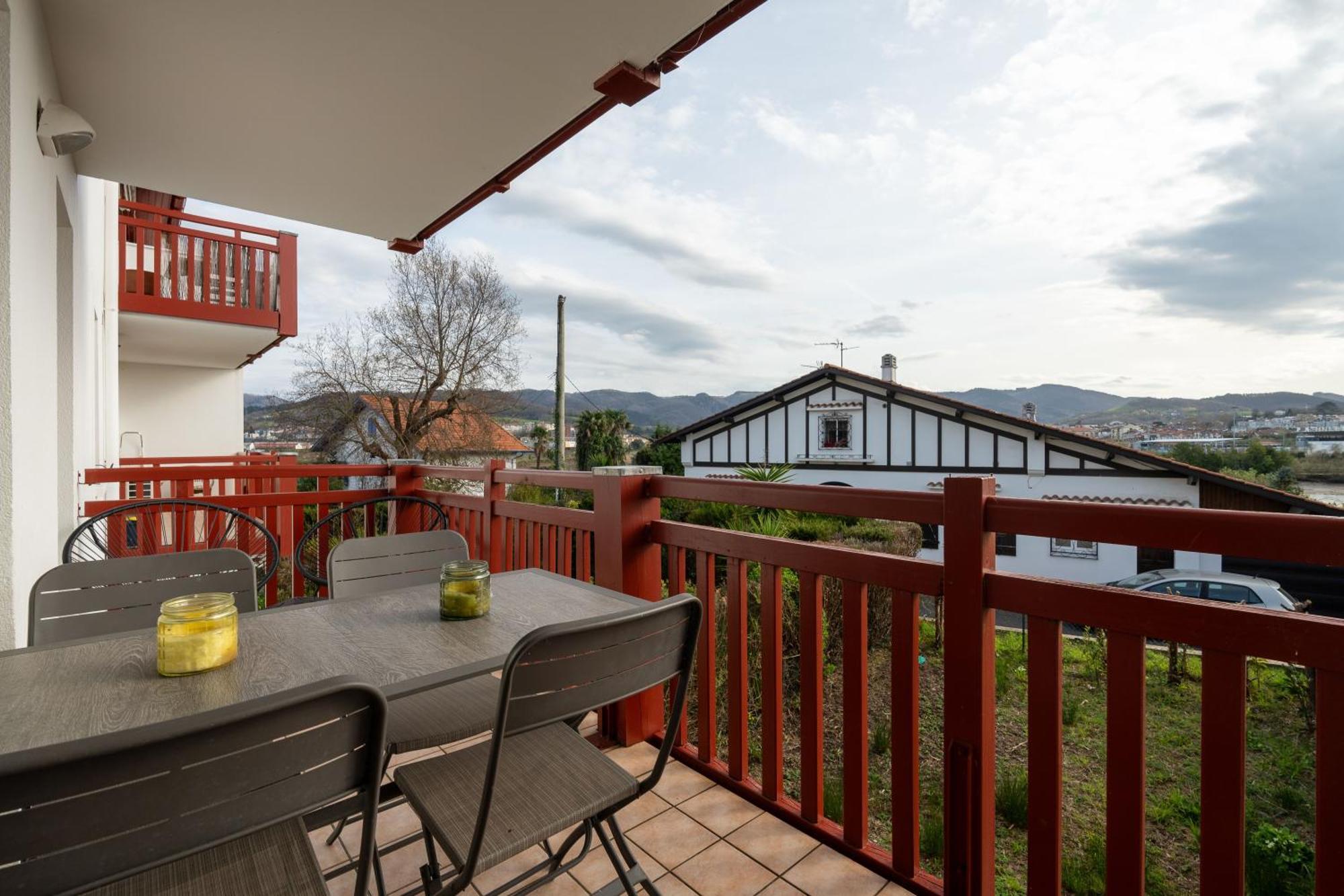Atlantic Selection - Le Bidassoa - Avec Piscine Et Parking Hendaye Kültér fotó